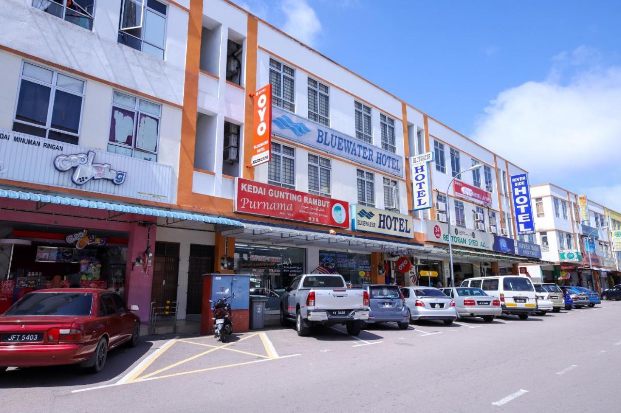 Oyo89763蓝水酒店 丰盛港 外观 照片